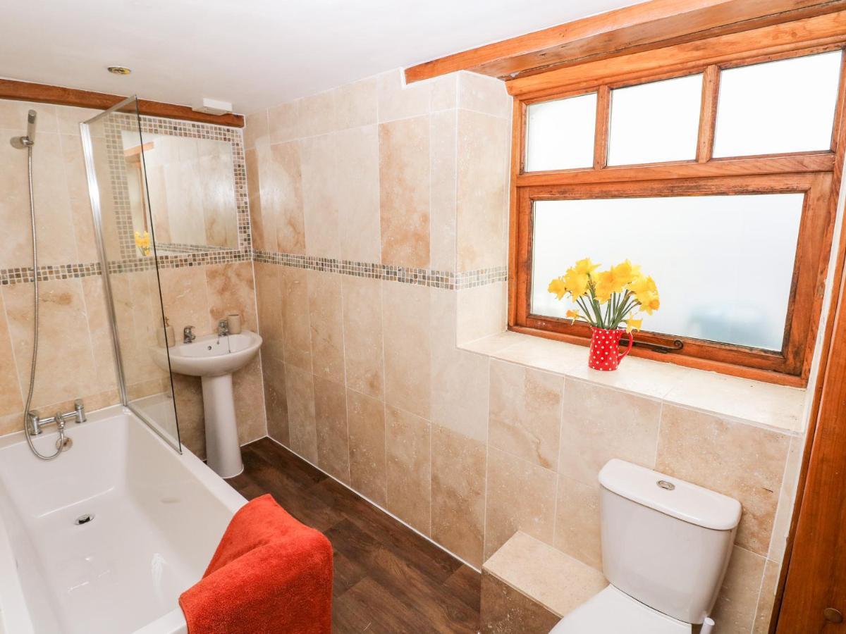 2 Fenton Home Farm Haverfordwest Εξωτερικό φωτογραφία